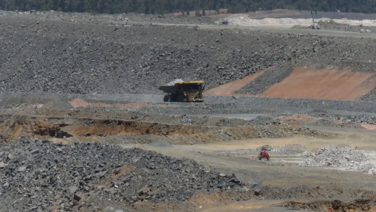Rajo abierto de la mina de litio Greenbushes en Australia Occidental
