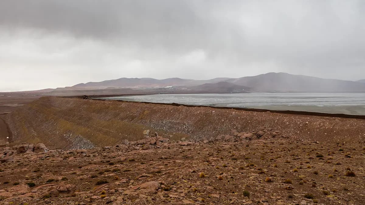 Instalaciones de la mina Collahuasi en el altiplano de la Región de Tarapacá